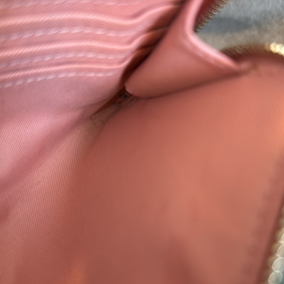 🤎🩷COACH🤎🩷Tan & Salmon Signature Coated Canvas Double Zip Wallet/EUC - Picture 8 of 15